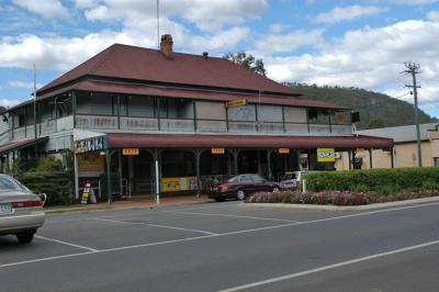 Esk hotel and pub.jpg
