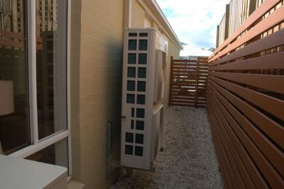 model home air cond.jpg