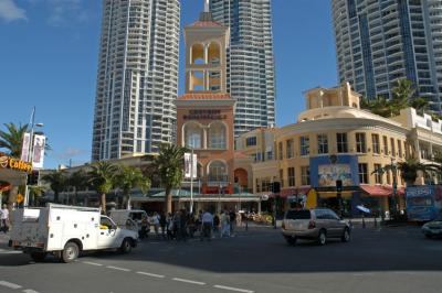 Surfers Paradise 01.jpg