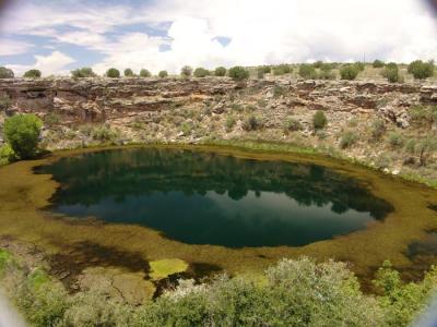 Montezumas Well 02.jpg