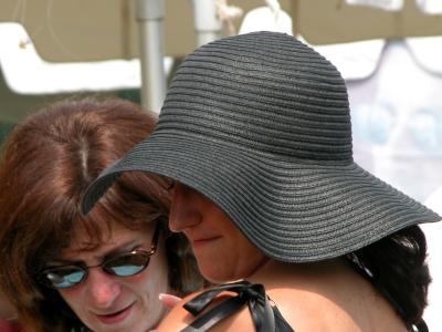 v3/16/522916/3/44775227.hats4.jpg