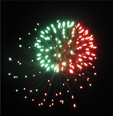 v3/16/522916/3/45044279.fireworks2.jpg