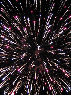 v3/16/522916/3/45044282.fireworks5.jpg
