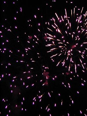 v3/16/522916/3/45044283.fireworks6.jpg