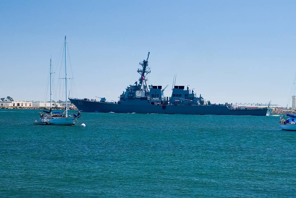 USS Benfold DDG-65