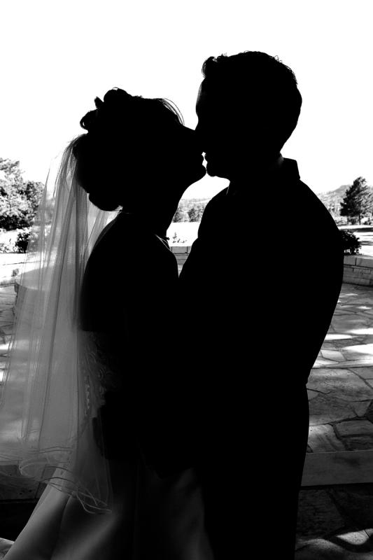 0136Beth-D Kiss BW.jpg