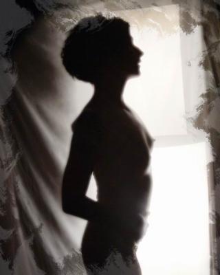 Dinan Shadow (nudity)