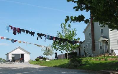 Amish Clothesline