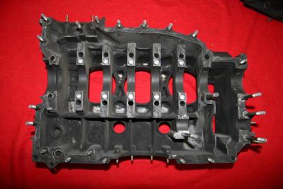 7R Magnesium Crankcase (NOS) - Photo 7