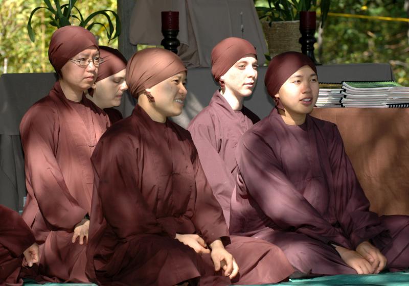 Thich Nhat Hanh followers