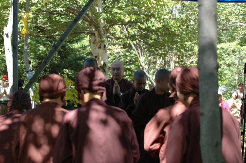 Begining of walking meditation