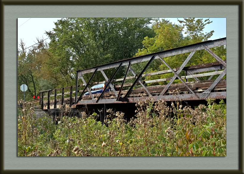 One-lane RR bridge.jpg
