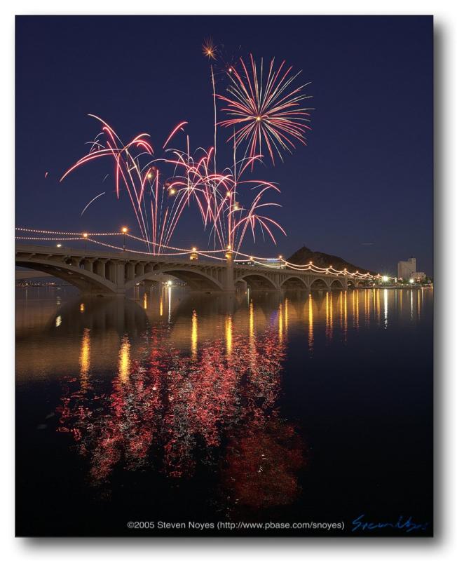 Fireworks 3 : Tempe Town Lake