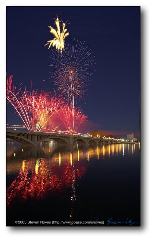Fireworks 7 : Tempe Town Lake
