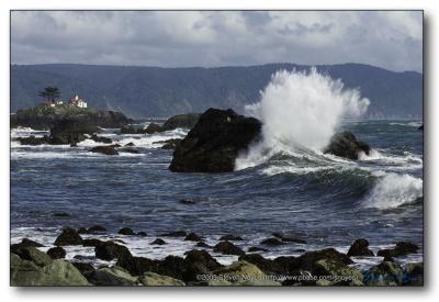 Crescent City Lighthouse Gets Waved