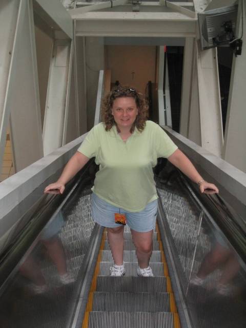 terra ridin 8 story escalator.JPG