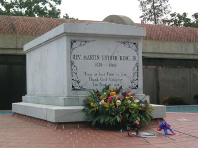 MLK gravesite.JPG