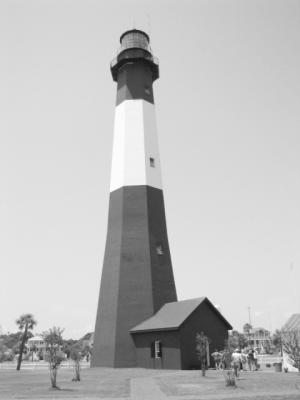 tybee lighthouse bw.JPG
