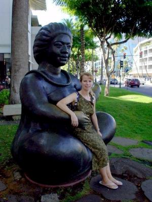 Erin and statue