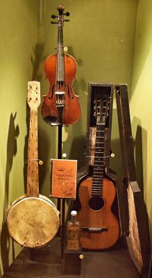 v3/18/469218/3/46255377.PICT4925CountryStrings.jpg