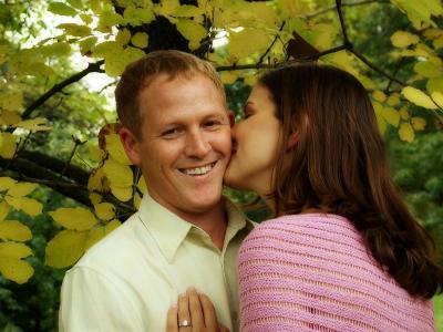  Engagement Portraits by Della Huff