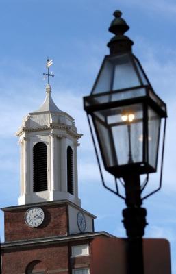 Charles Street Meeting House and Gaslamp