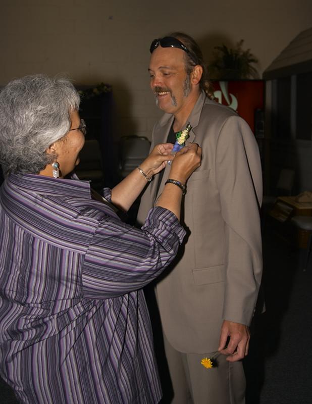 CRW_3300w.jpg
