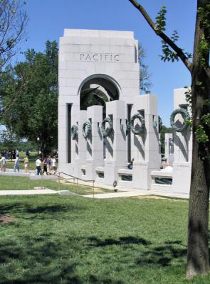 World War II Memorial, Pacific Gate