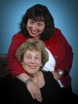 Fran&MomVignette_3615.jpg