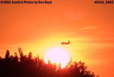 B737 at sunset aviation airline stock photo #0516_SS02