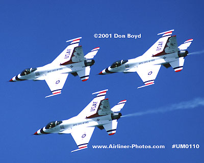2001 - USAF Thunderbirds military aviation stock photo #UM0110