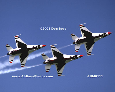 2001 - USAF Thunderbirds military aviation stock photo #UM0111