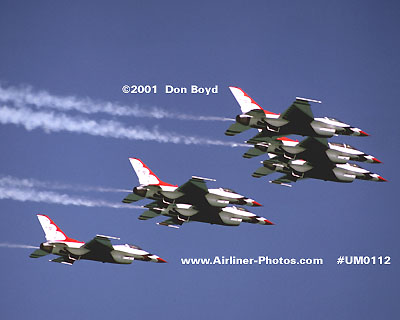 2001 - USAF Thunderbirds military aviation stock photo #UM0112