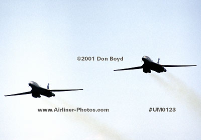 2001 - USAF B-1 Lancer bombers in a high speed pass military aviation stock photo #UM0123