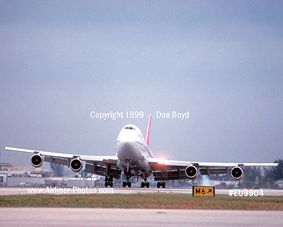 1999 - Virgin Atlantic B747-200 landing in strong crosswind at Miami aviation airline stock photo #EU9904