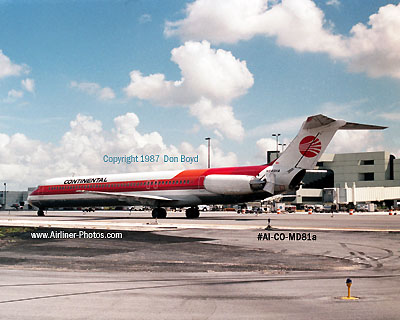 1987 - Continental MD-81 N849HA taxiing back to gate after losing tail cone aviation incident stock photo #AI-CO-MD81A