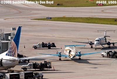 Continental Airlines and Continental Connection (Gulfstream International) ramp at FLL aviation airline stock photo #6458