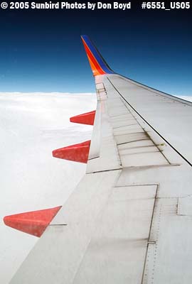 2005 - left wing of Southwest B737-7H4 inflight aviation stock photo #6551