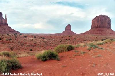 Monument Valley landscape stock photo #007_5_LS04