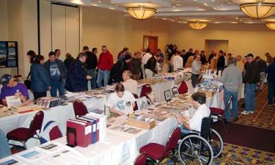 Vendors and customers in the large room at the 2005 Boston Airline Show, photo #7216