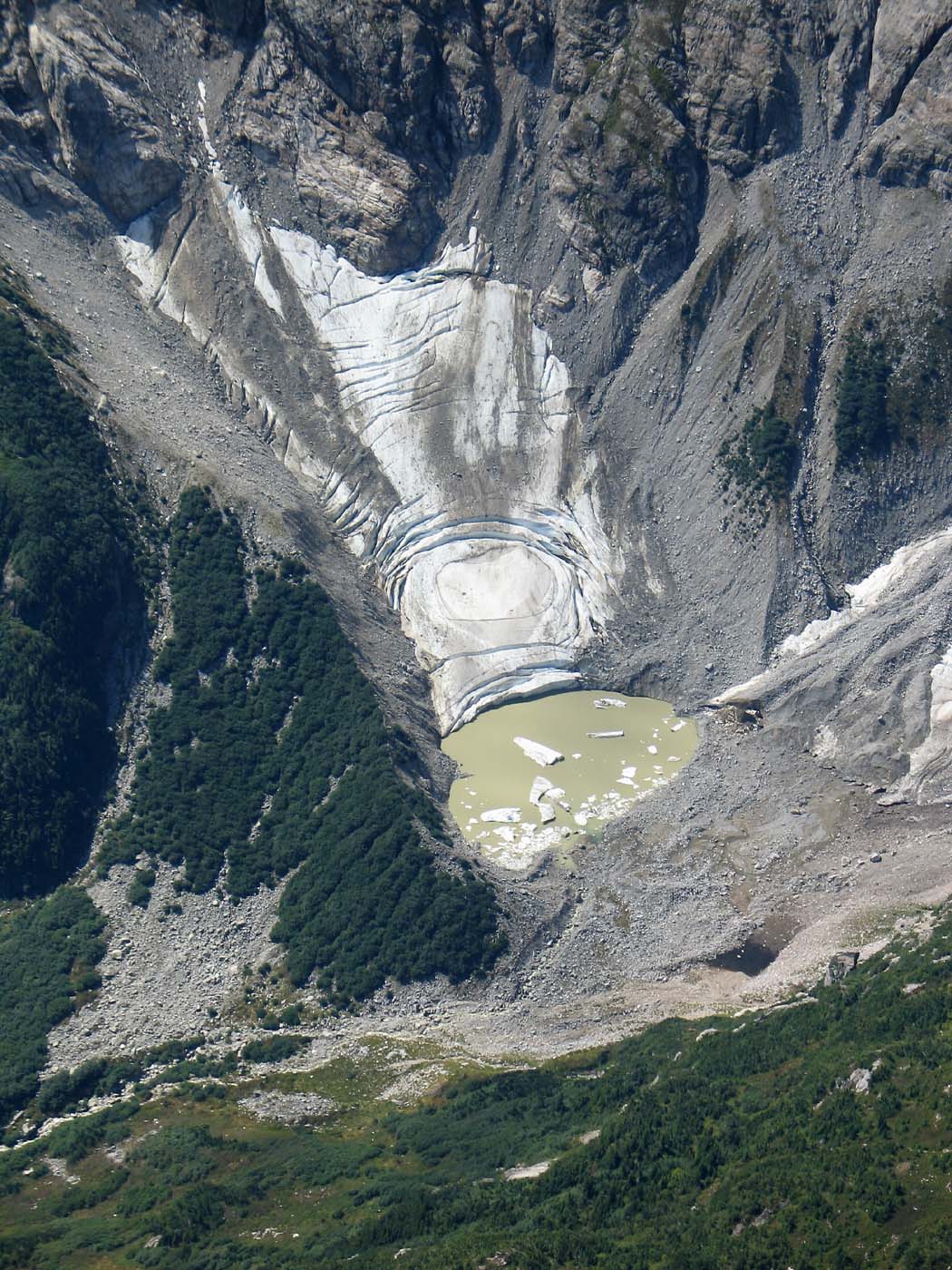 Degenhardt Glacier, Remnant/Lake Below Terminus (Degenhardt090105-14.jpg)