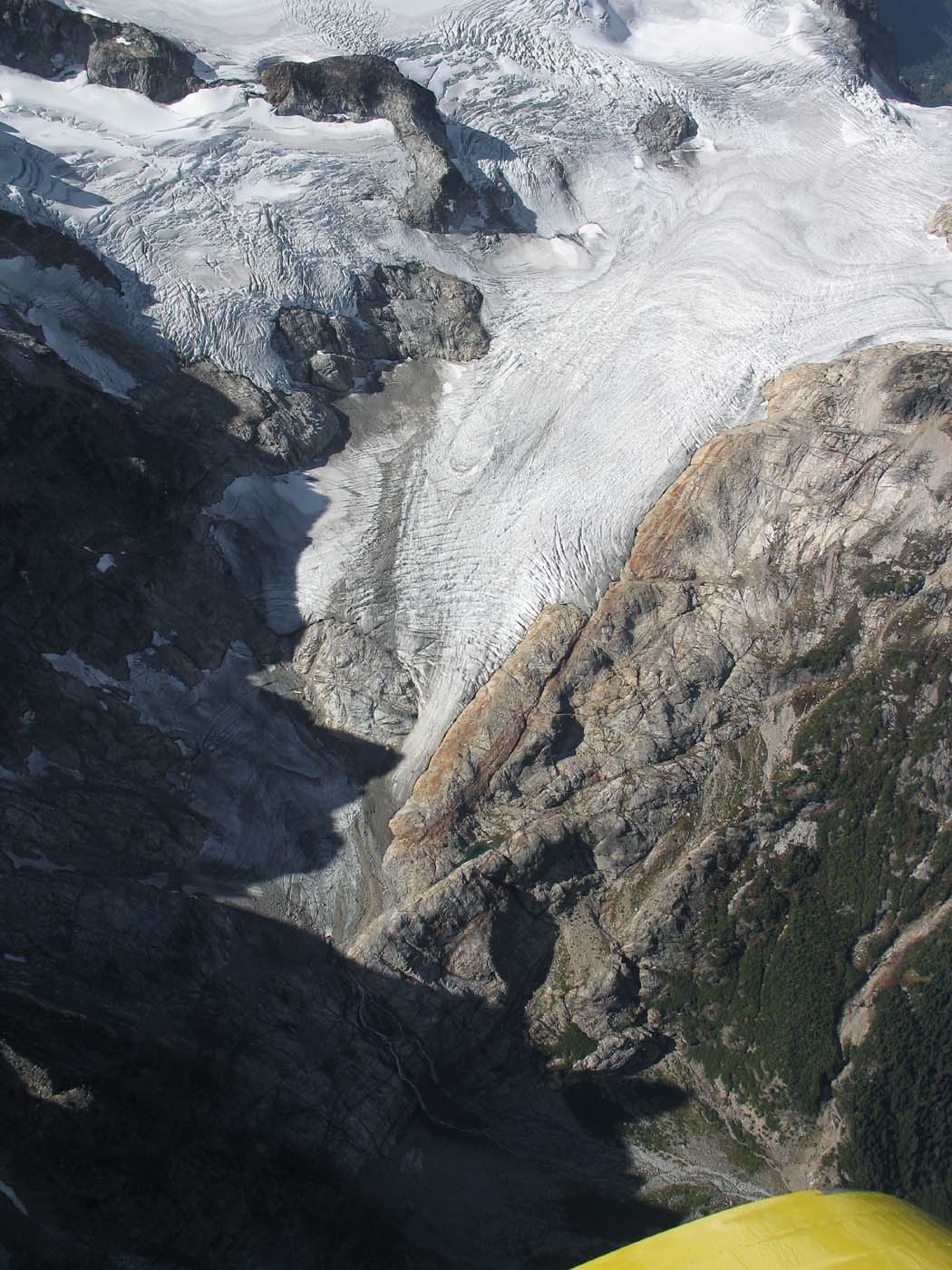Neve Glacier, E Arm (Snowfield-Neve092805-04adj.jpg)