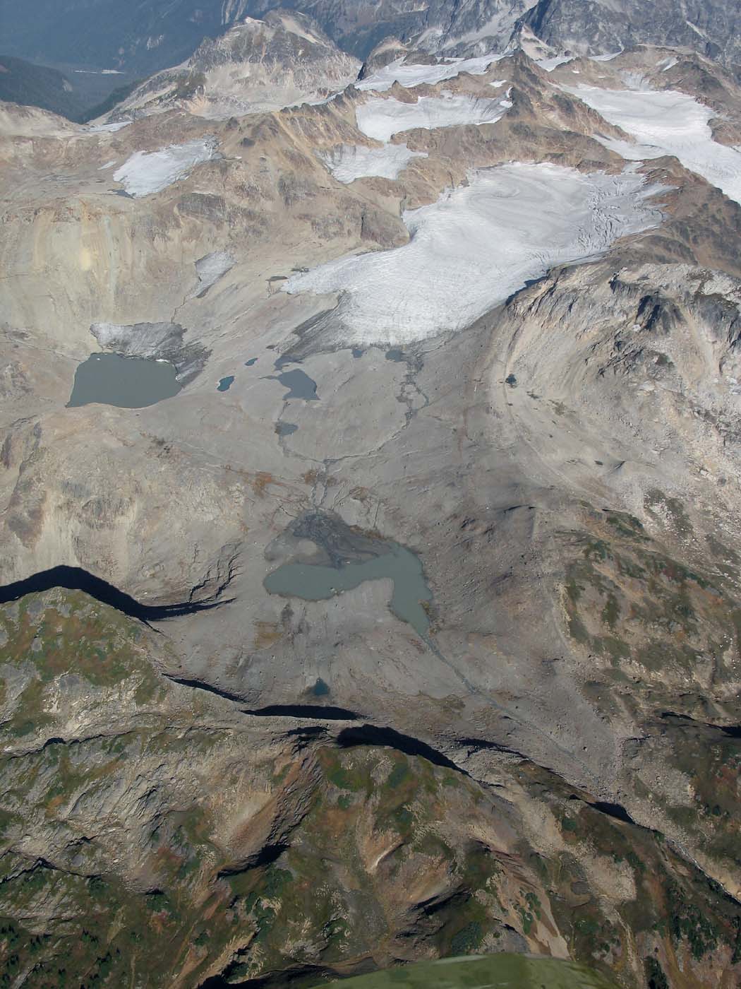 White Chuck Glacier (TenPks092705-128adj.jpg)
