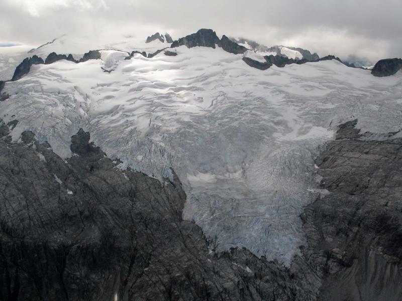 Klawatti Glacier (KlawattiGl092005-09adj.jpg)