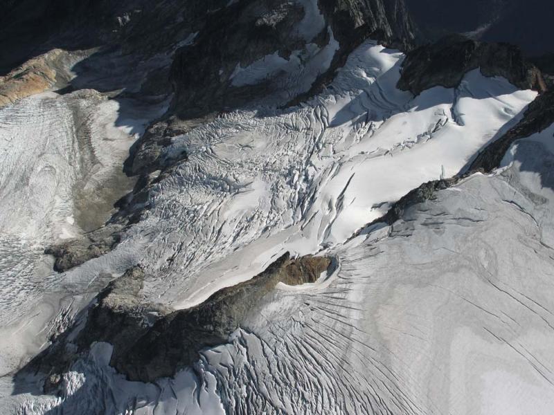 Neve Glacier, E Segment & E Arm (Snowfield-Neve092805-33adj.jpg)