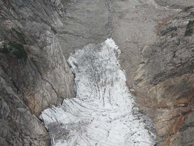 Vesper Glacier (Vesper102105-05adj.jpg)