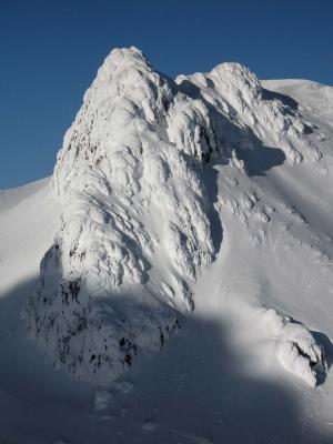 Glacier Pk, Summit Detail, SW Face (GlacierPk052405-55adj.jpg)