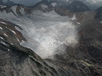 Noisy Glacier (BaconPk082205-19adj.jpg)