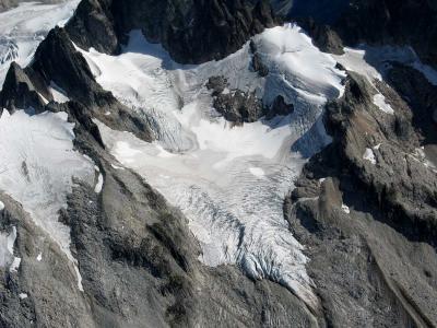 S Challenger Glacier (Challenger090105-12adj.jpg)