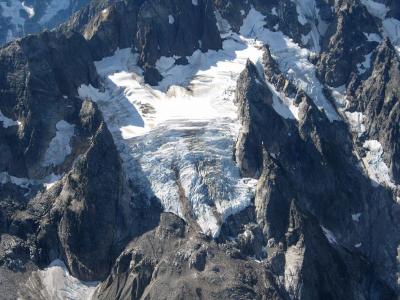 Fury Glacier (FuryGl-2-090105-1.jpg)